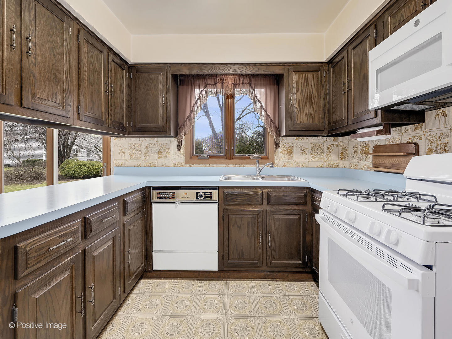 123 N Western Avenue