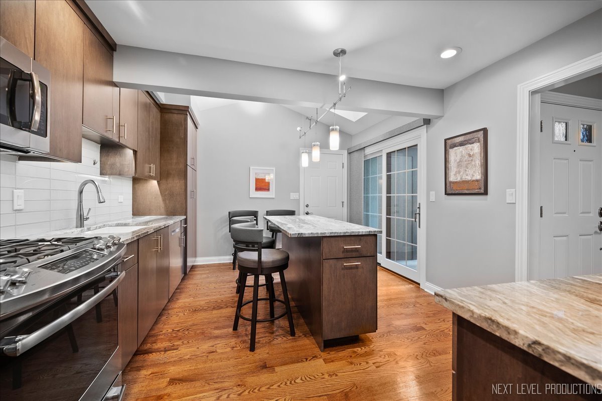 1237 Hobson Oaks Drive