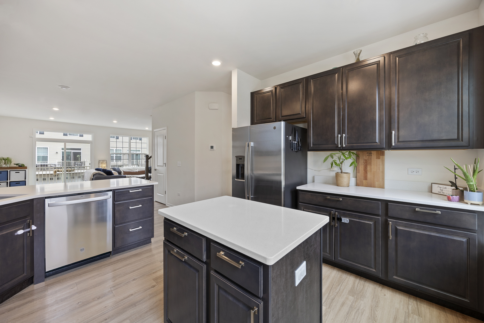 181 Lakeshore Drive