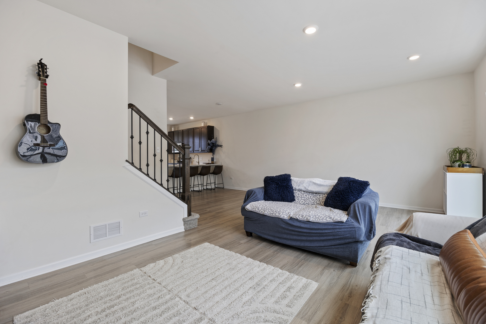 181 Lakeshore Drive