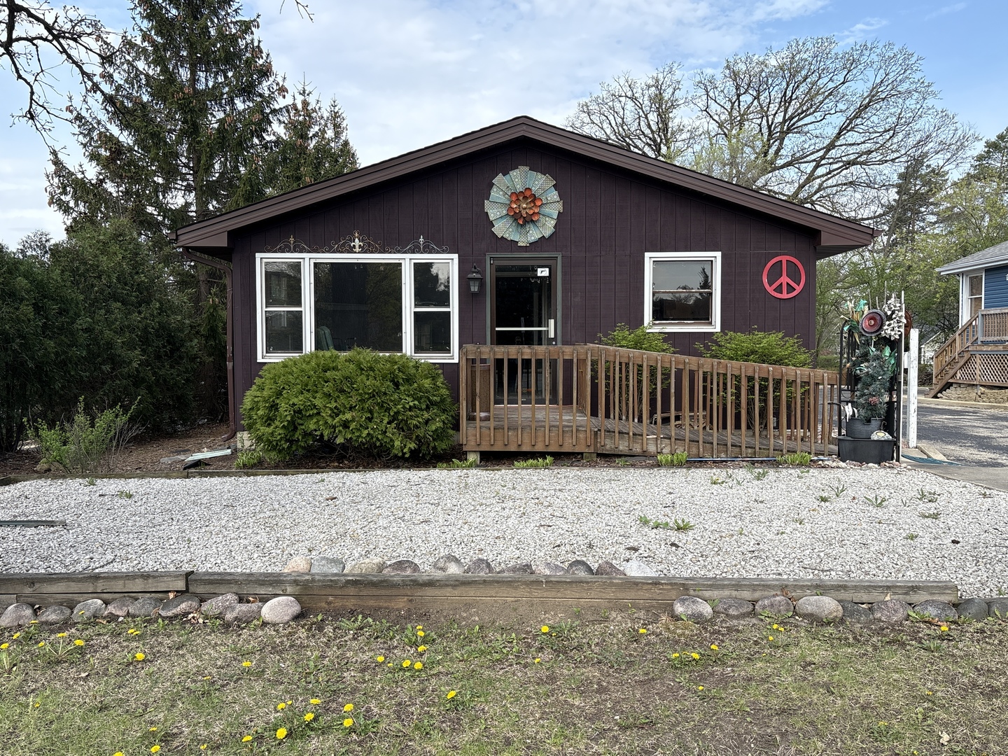 338 S County Farm Road