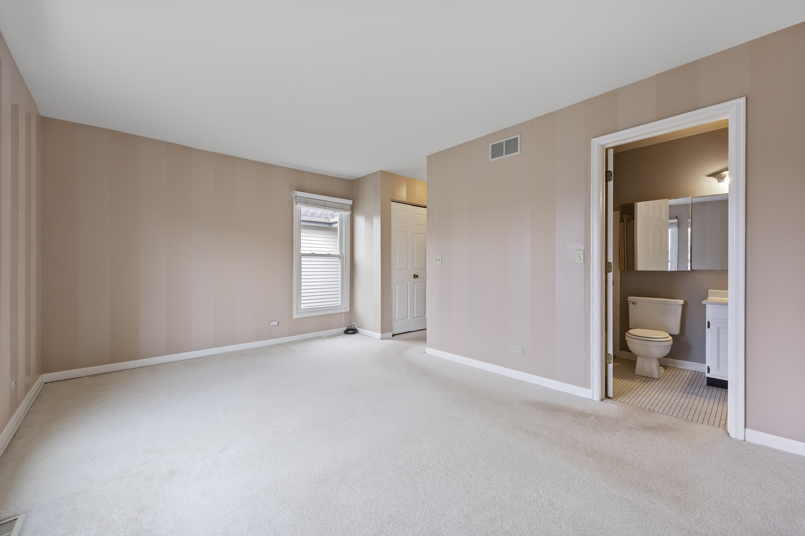 440 Shelburne Drive