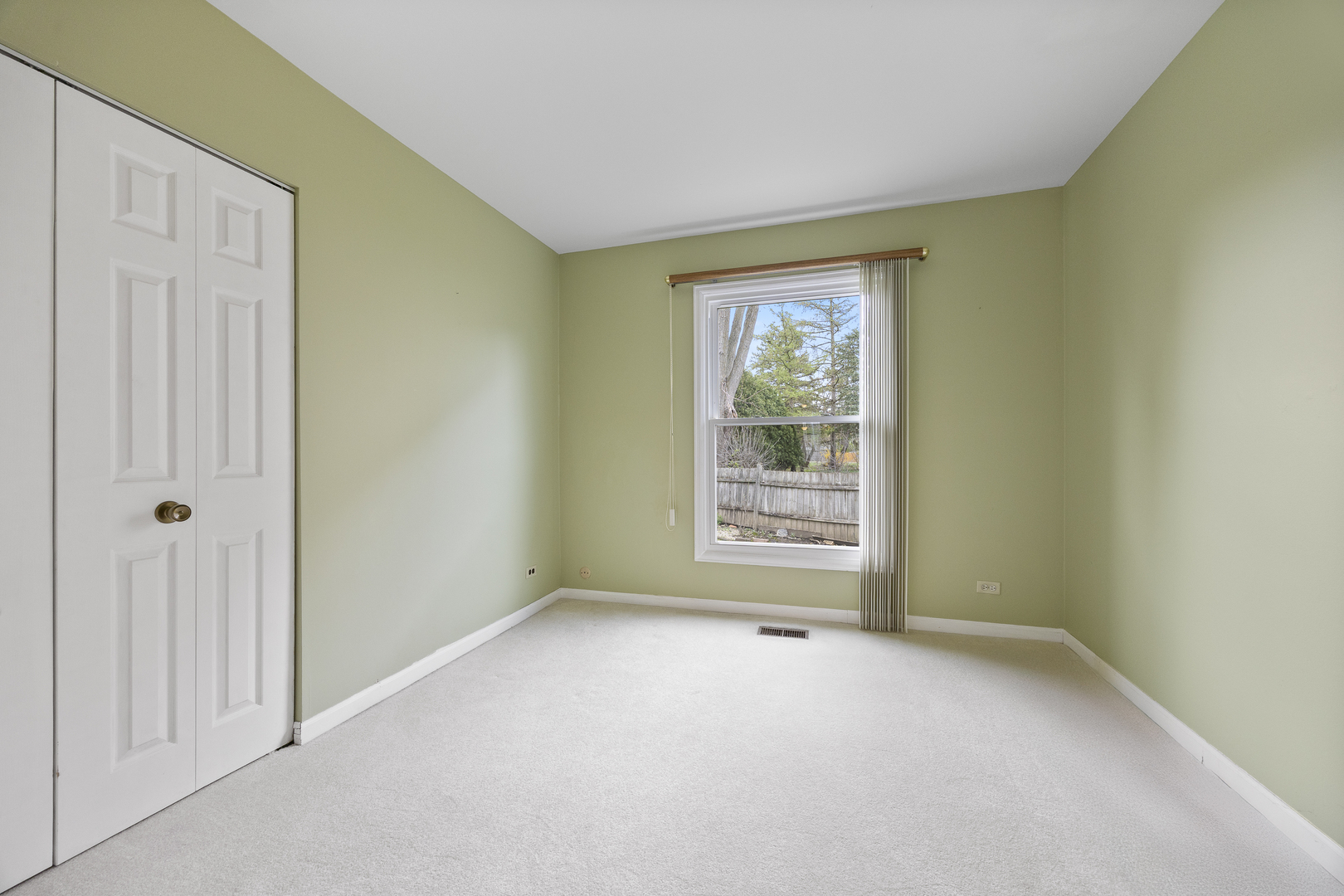 440 Shelburne Drive