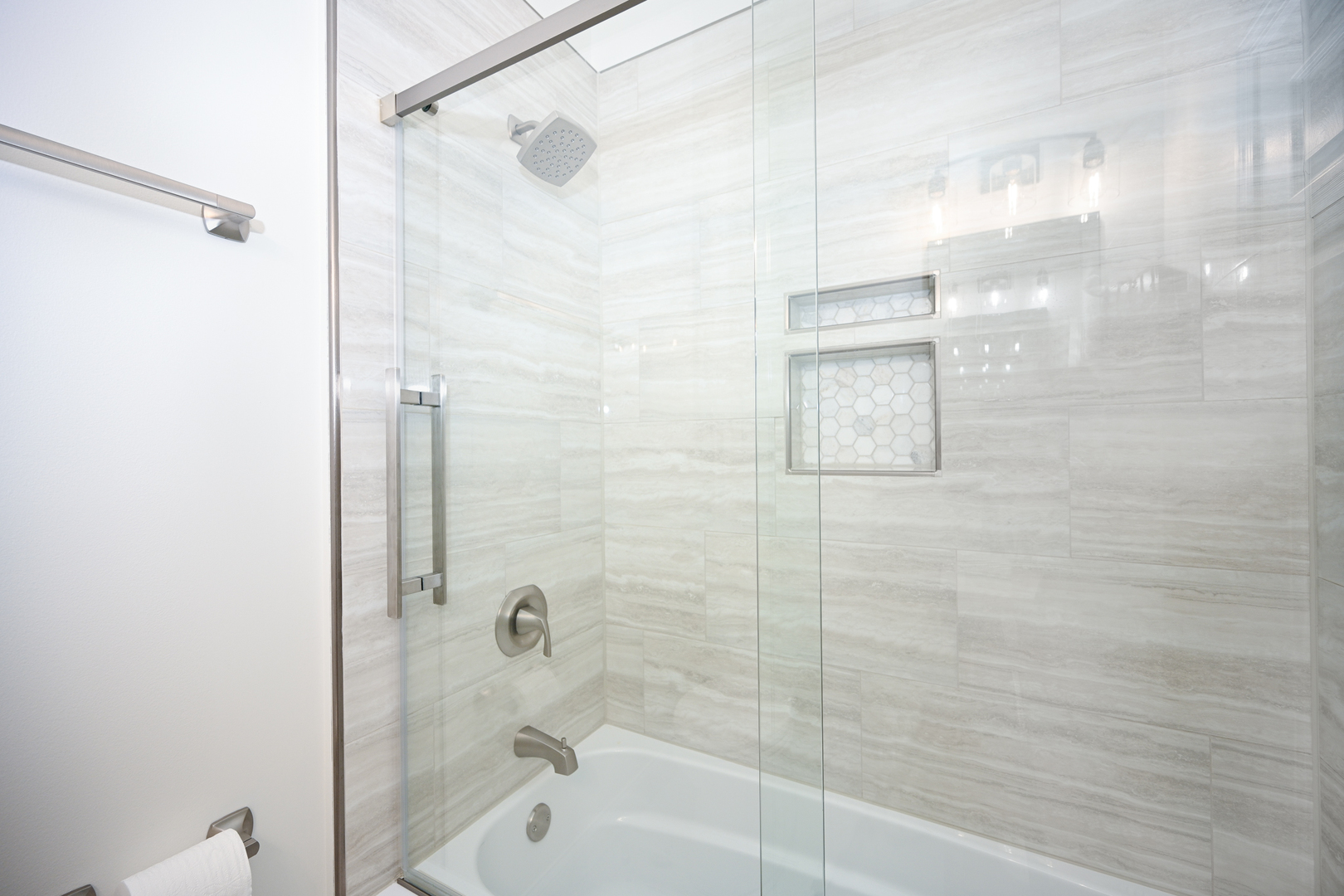 2S780 Grove Lane Unit: 26-A