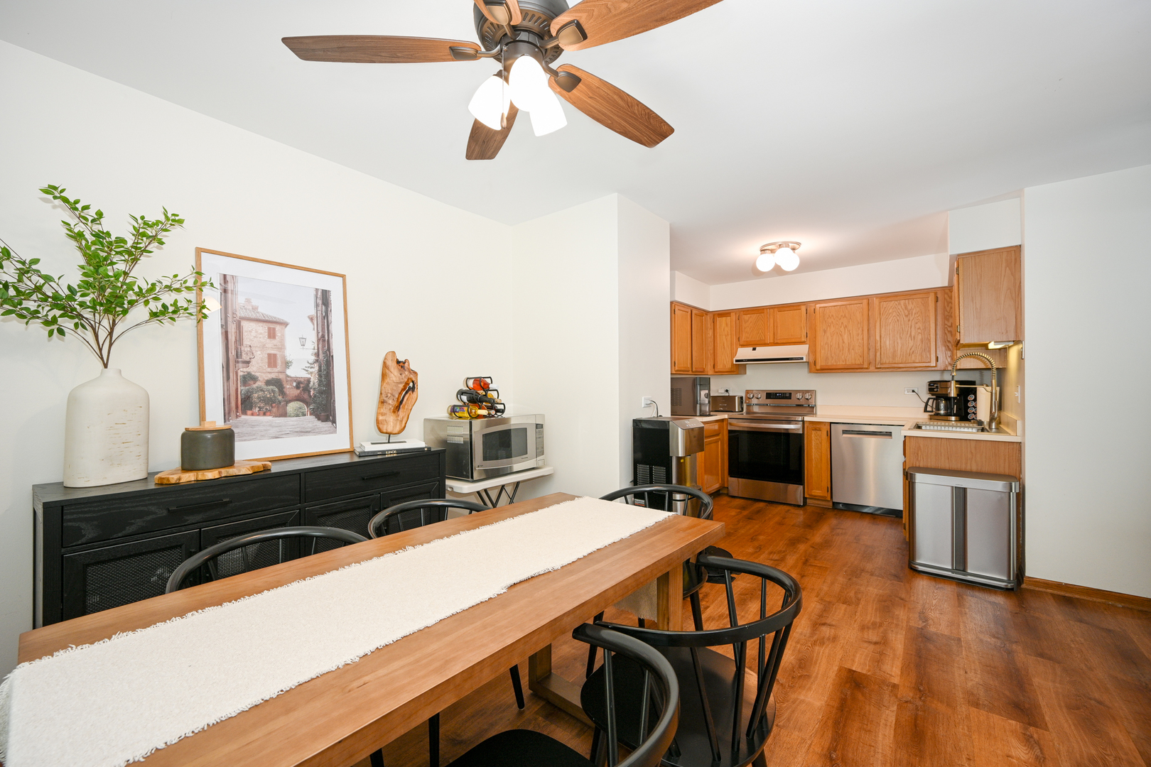 2S780 Grove Lane Unit: 26-A