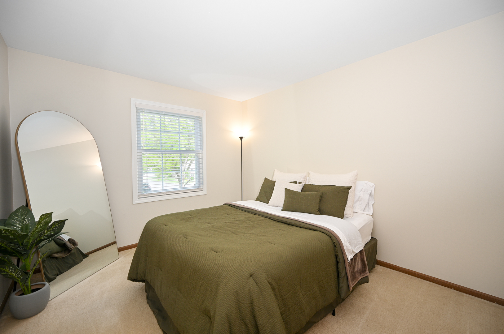 2S780 Grove Lane Unit: 26-A