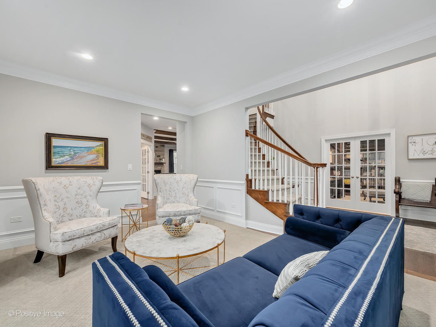 410 JOSLYN Way