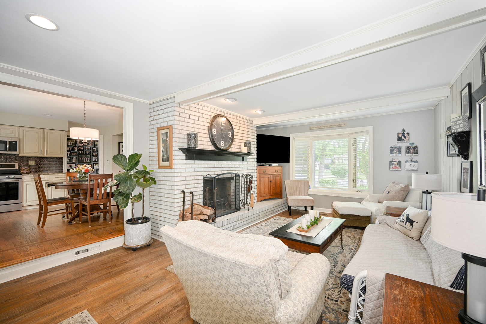 25W651 Towpath Court