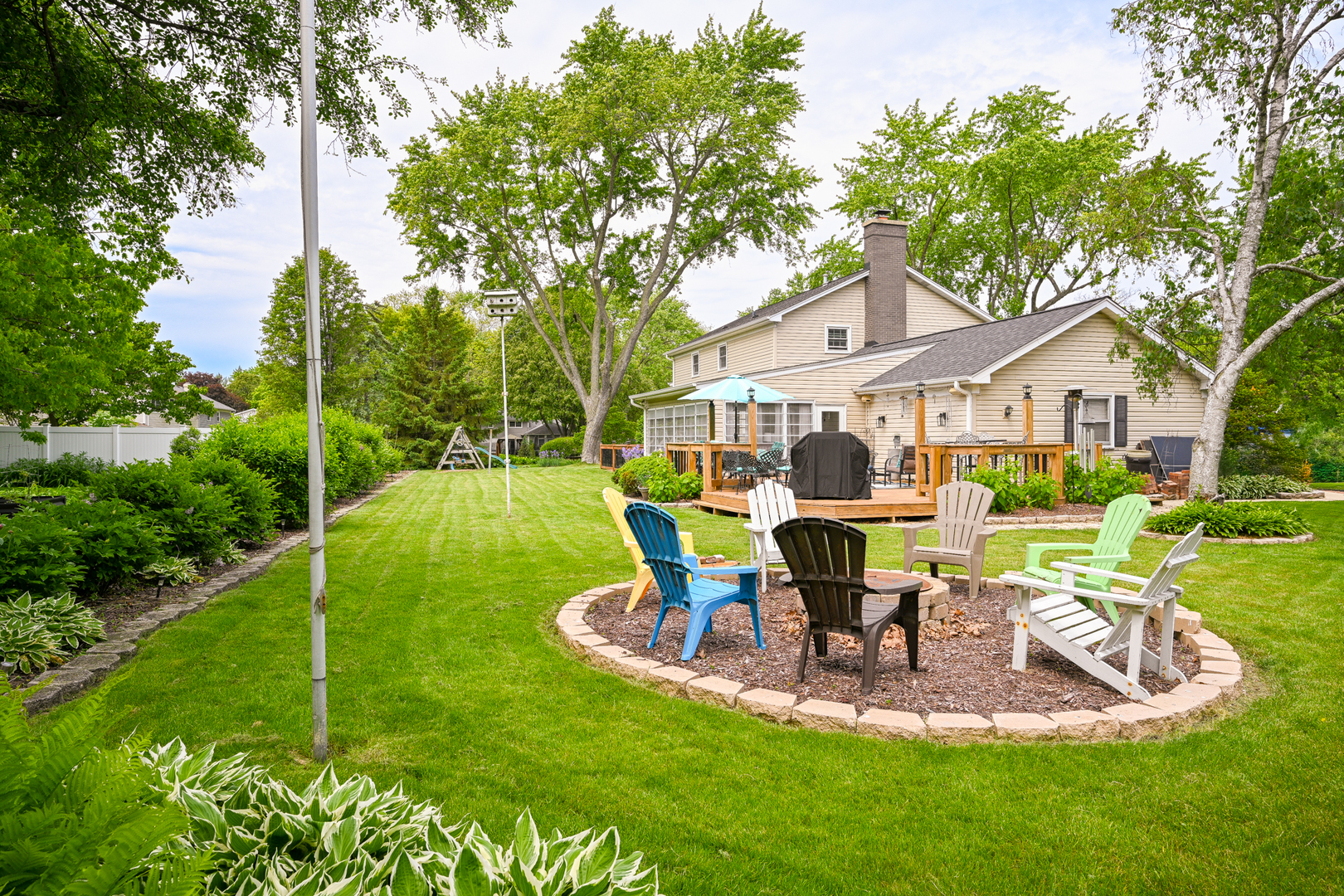 25W651 Towpath Court