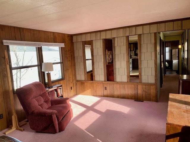 27W370 Geneva Road Unit: 13