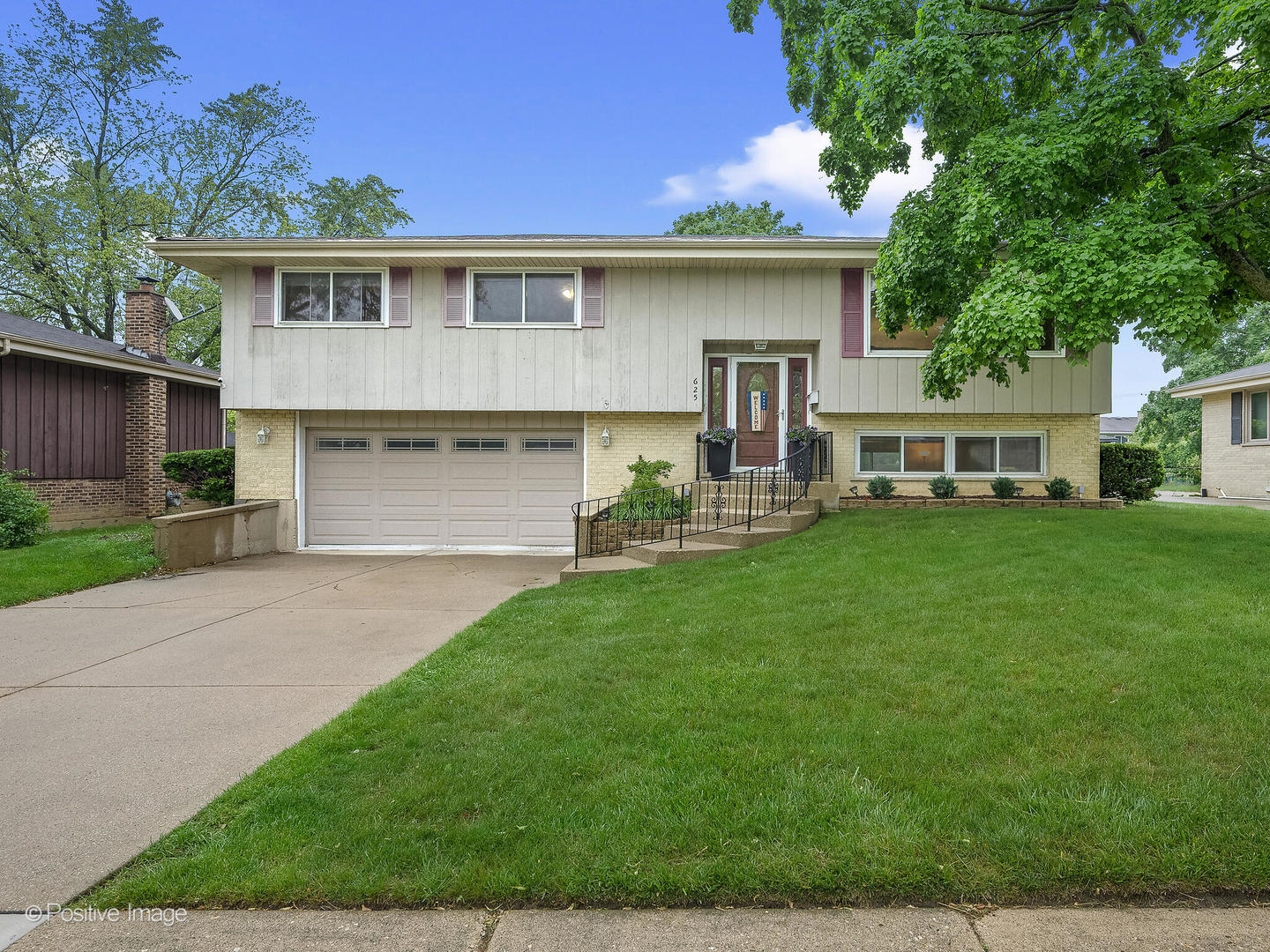 625 N Dupage Avenue