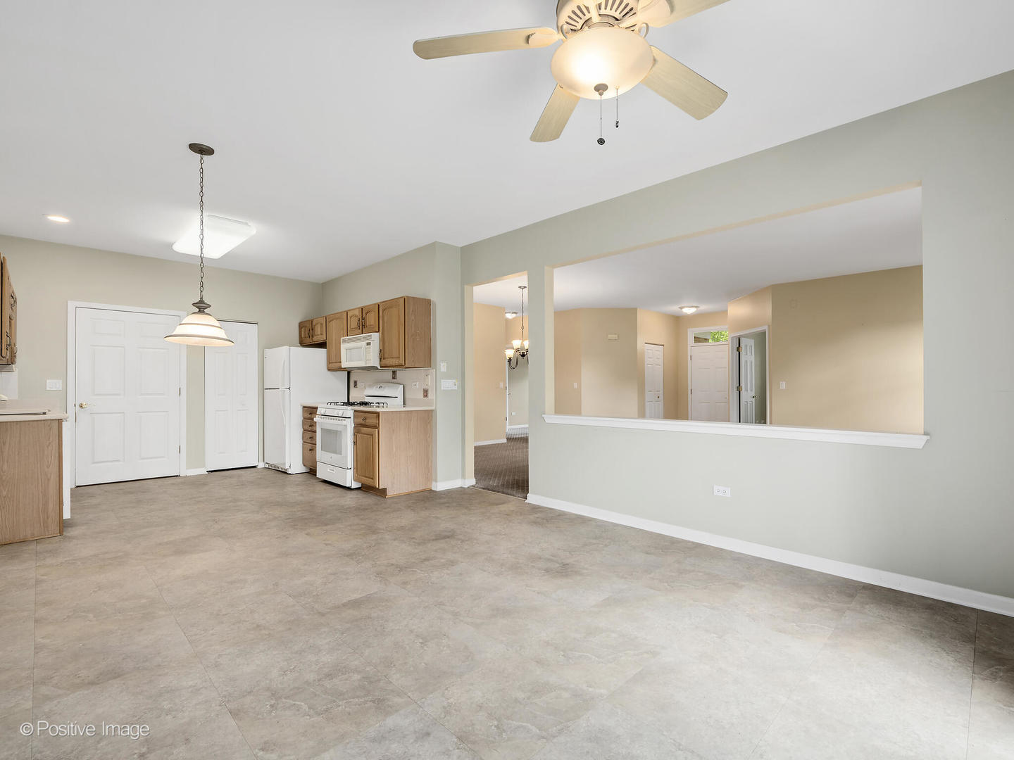 21323 W Juniper Lane Unit: 21323
