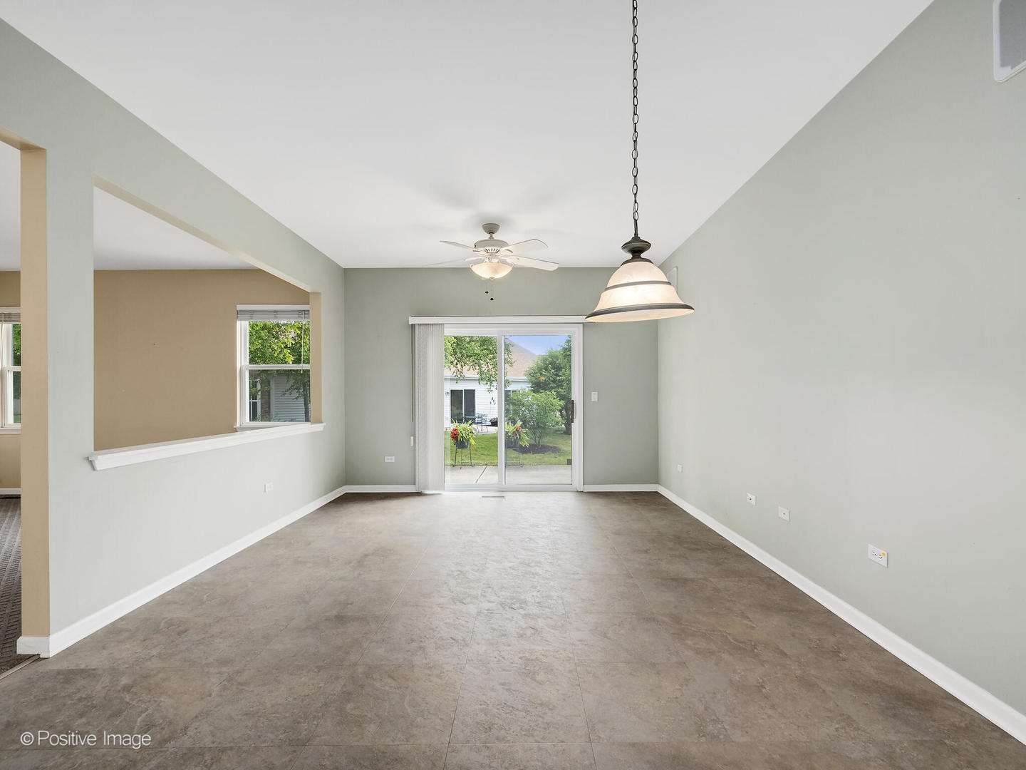21323 W Juniper Lane Unit: 21323