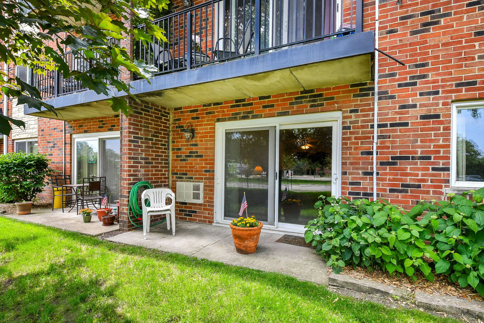 100 Park Circle Unit: 1E
