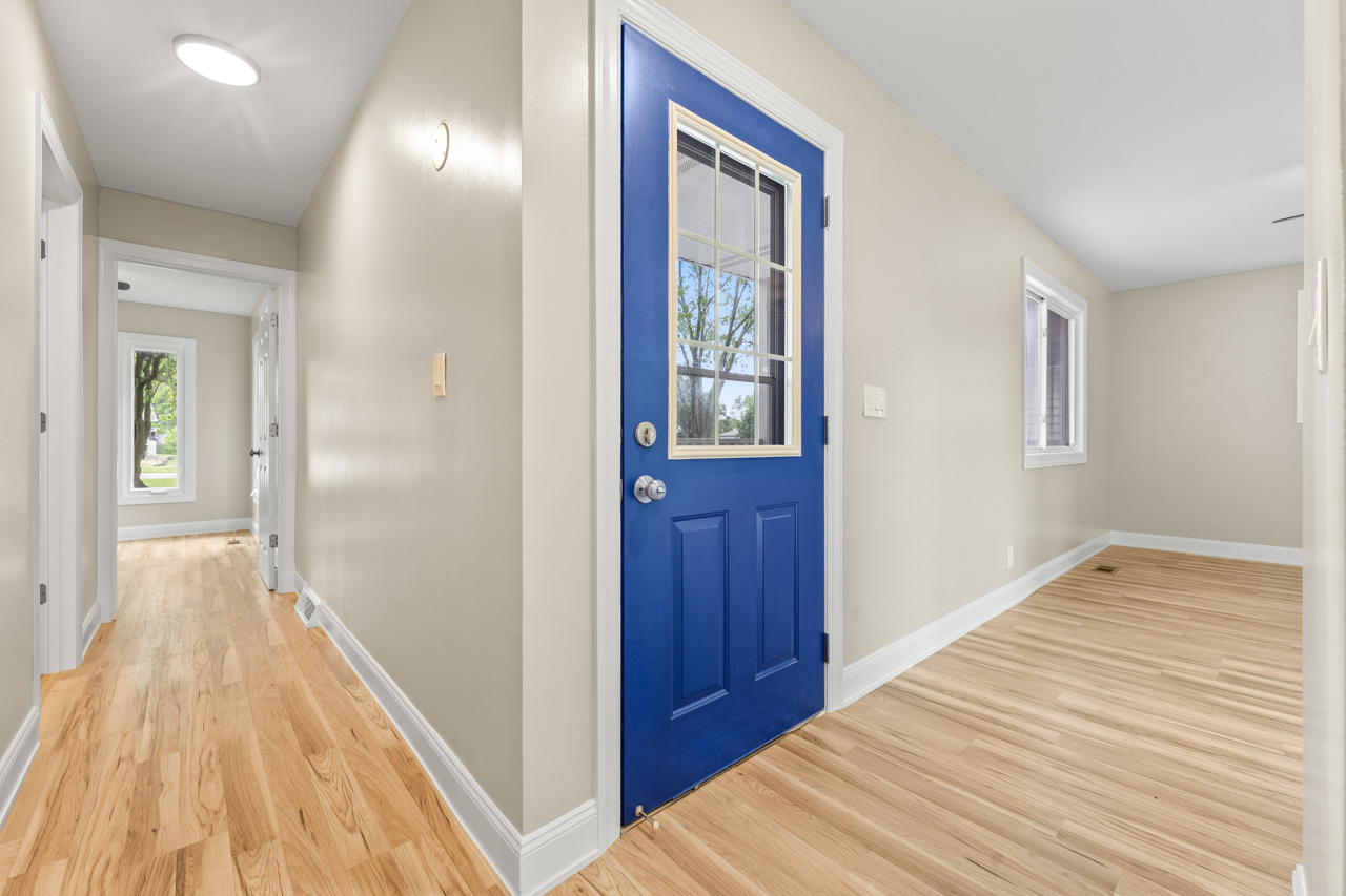 1897 Irene Road