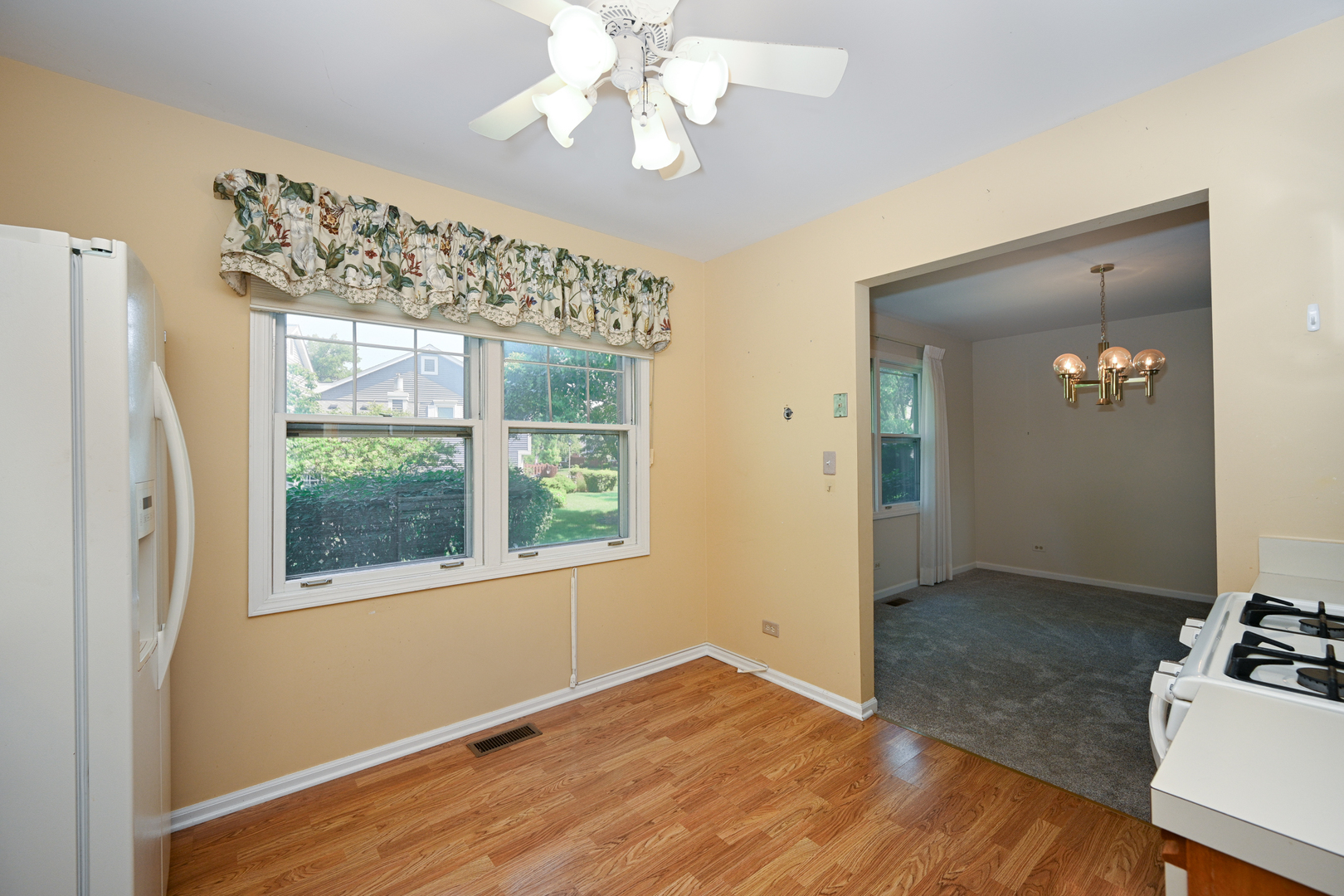 1075 Creekside Drive