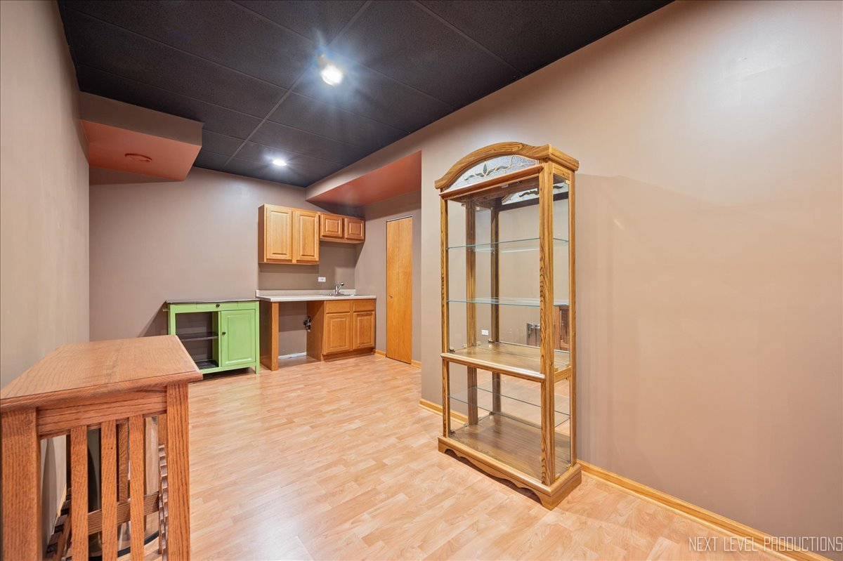 909 Casey Drive