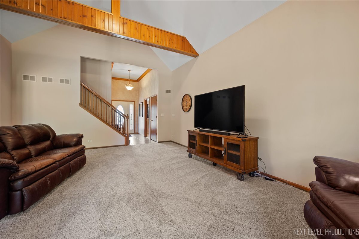 909 Casey Drive