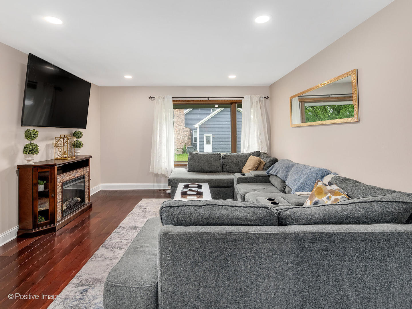 5N961 Ravine Drive