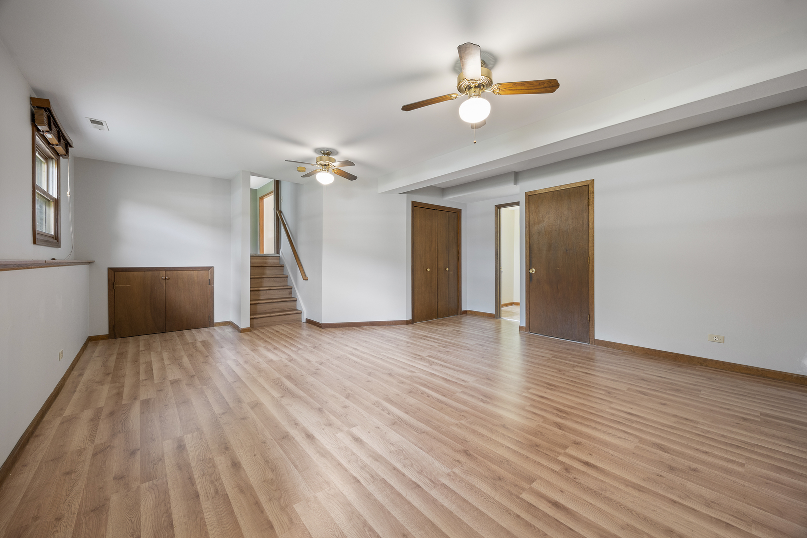 29W459 Lee Road