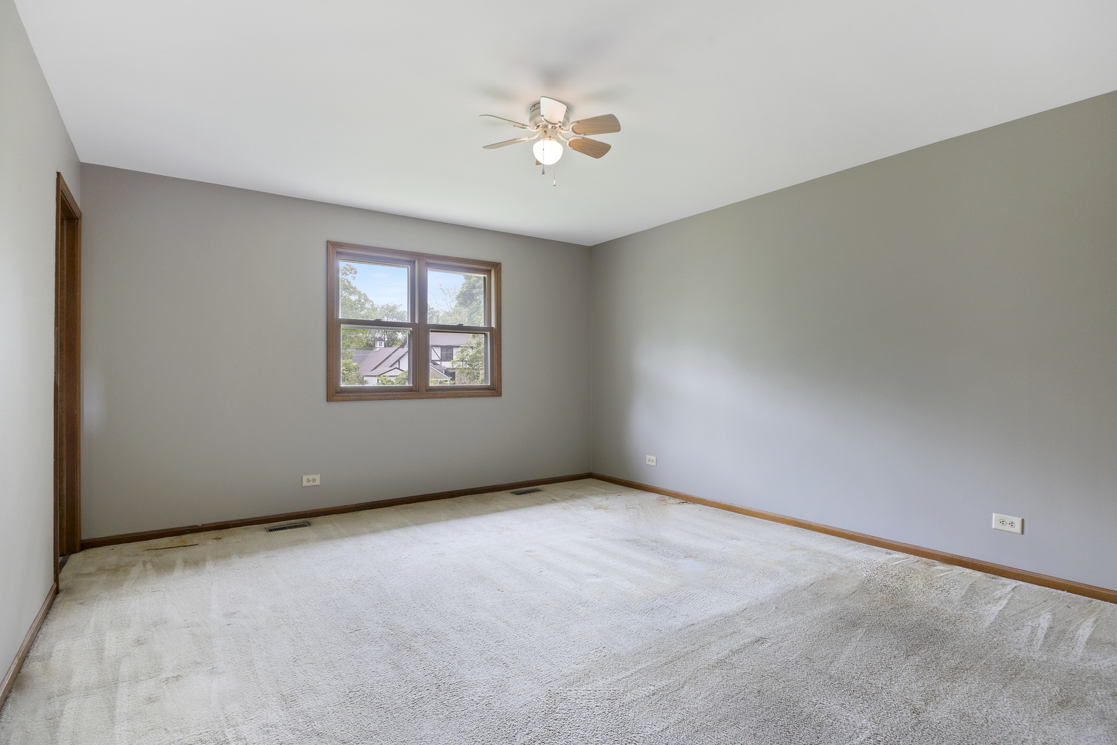 29W459 Lee Road