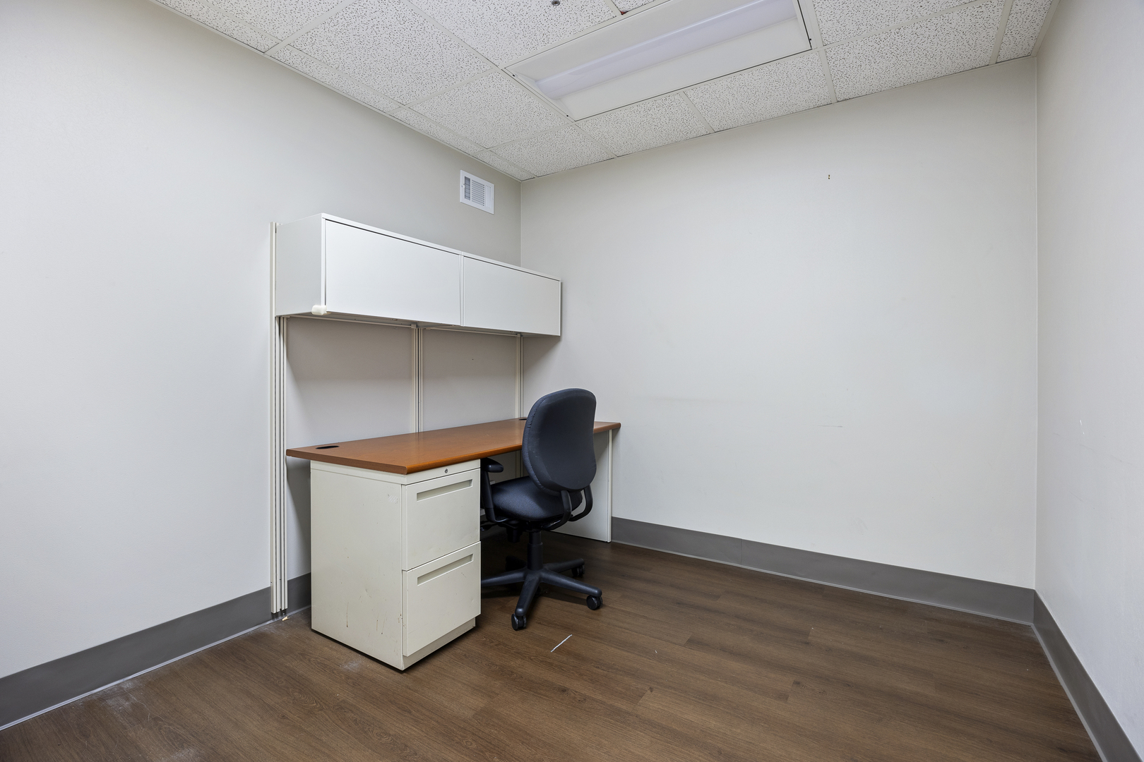 511 Thornhill Drive Unit: C