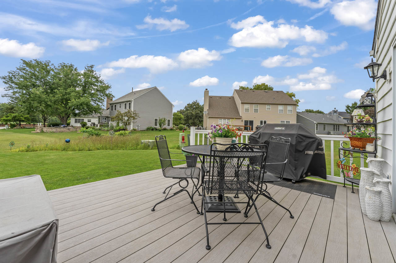 2566 Oak Trails Drive