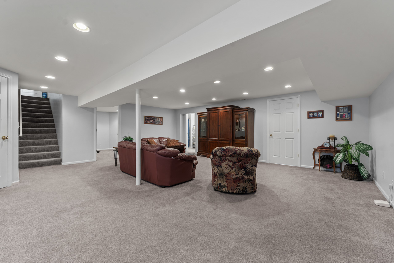 2566 Oak Trails Drive