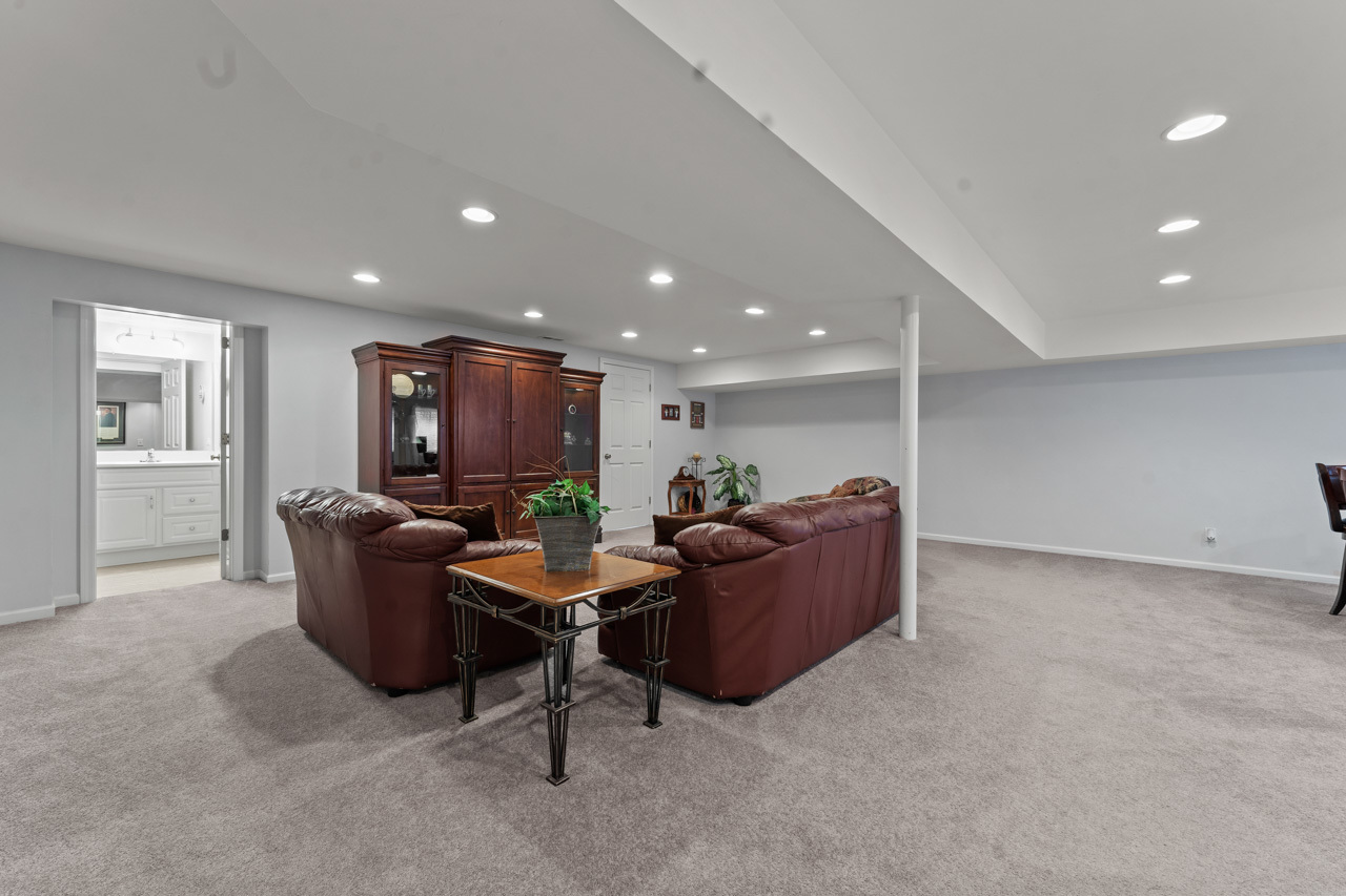 2566 Oak Trails Drive