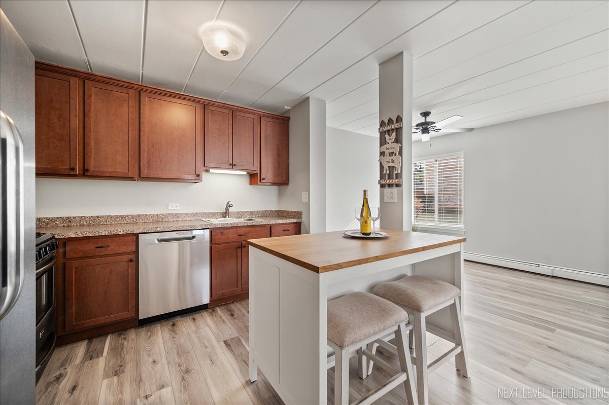 1052 N Mill Street Unit: 111