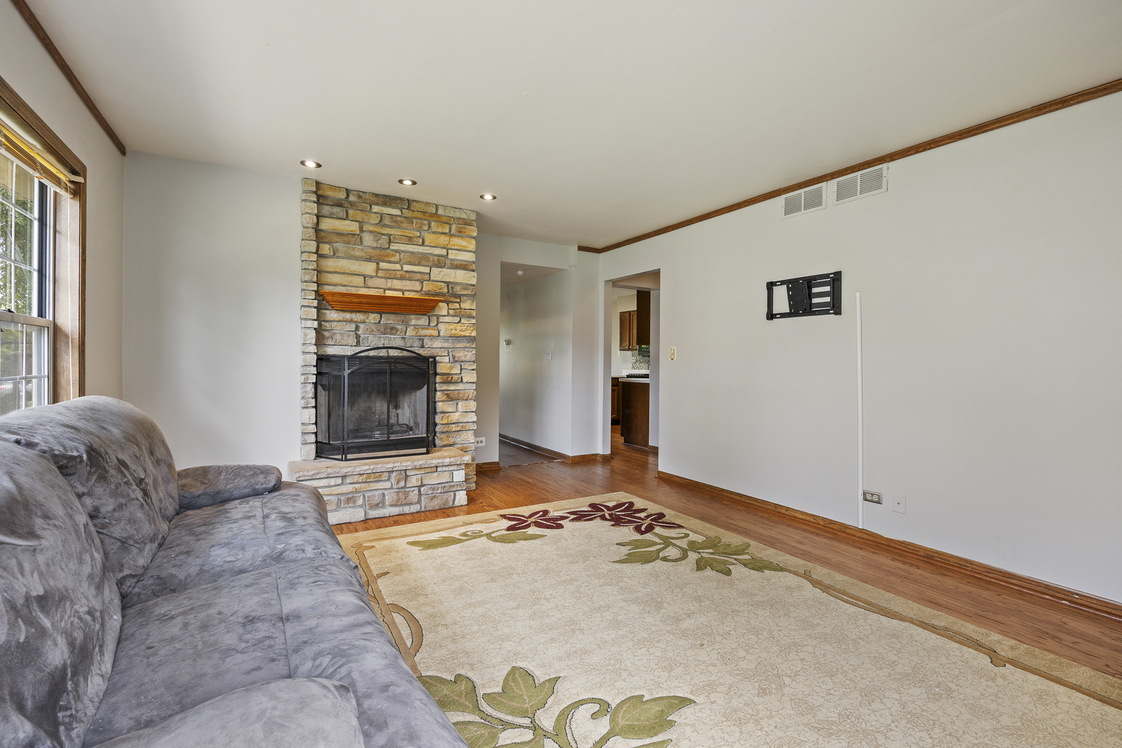 27W414 MELROSE Lane