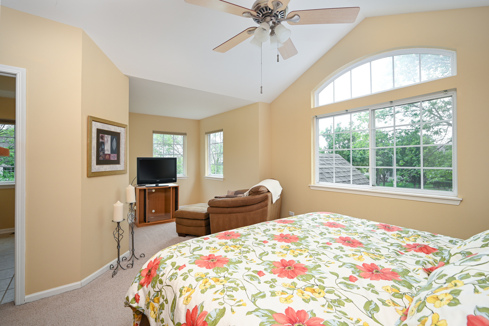 6113 HALLORAN Lane Unit: 0