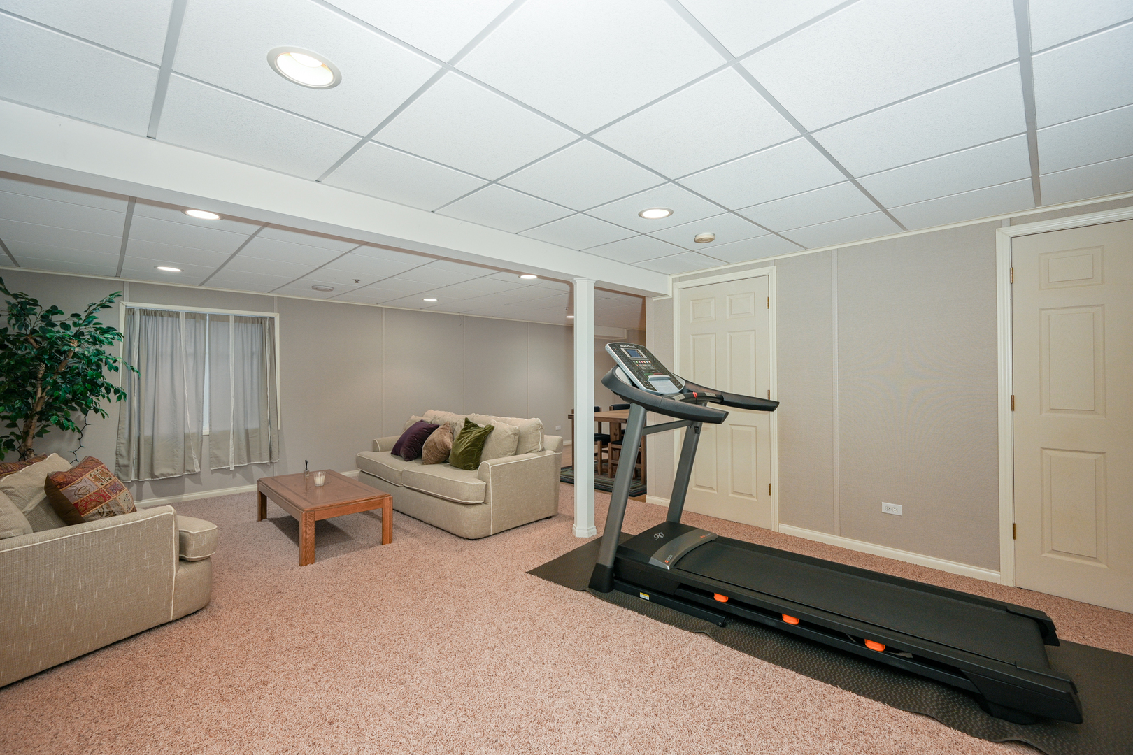 6113 HALLORAN Lane Unit: 0