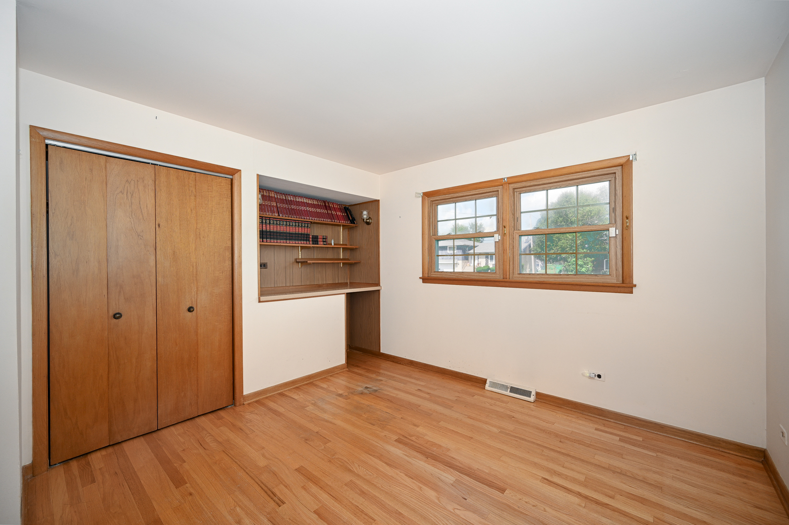 620 Pinecroft Drive