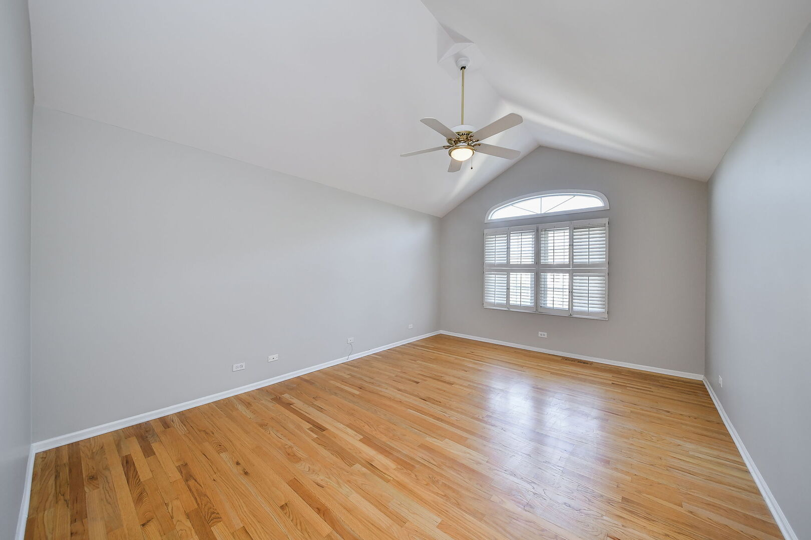 558 Harlowe Lane