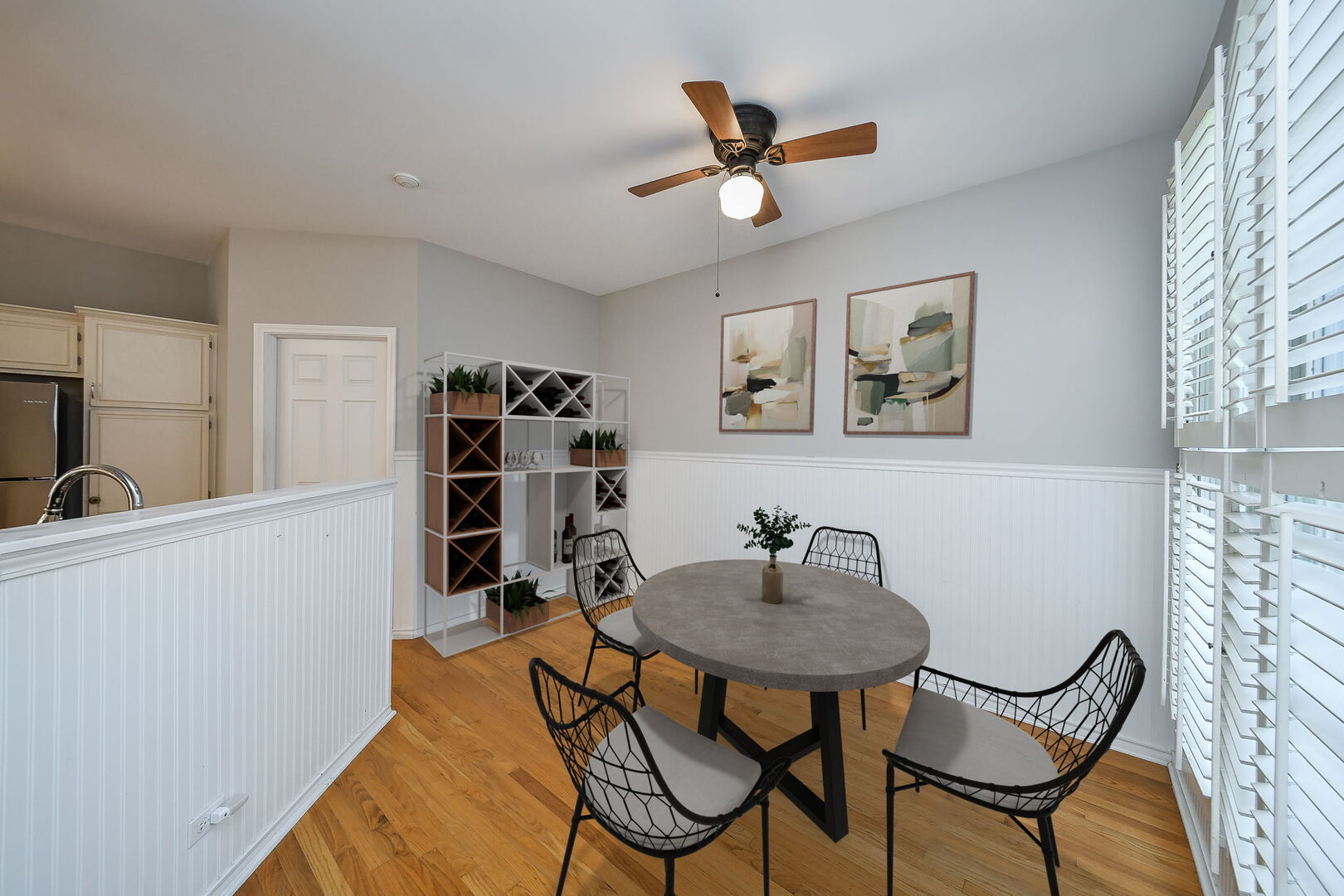 558 Harlowe Lane