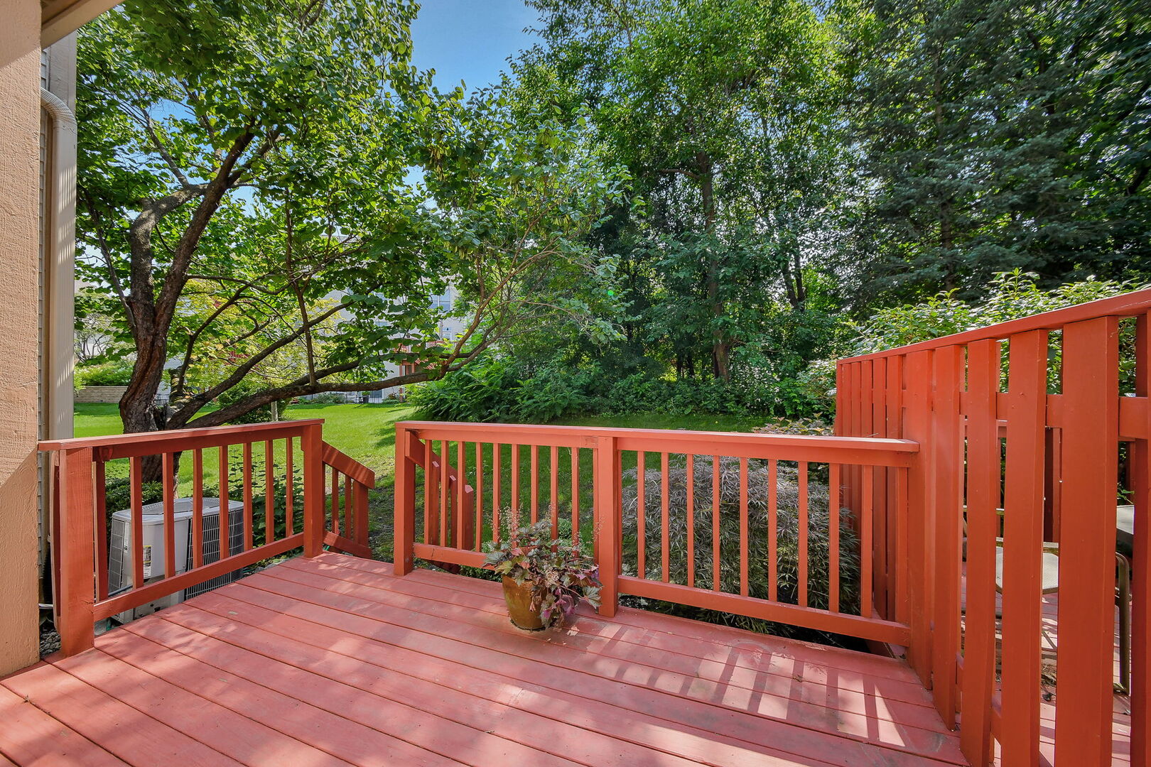 558 Harlowe Lane