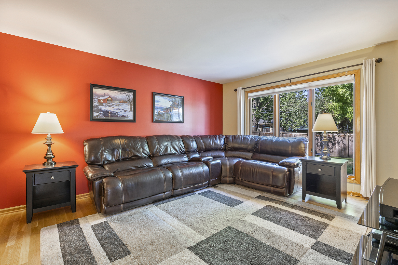 1N120 Darling Street