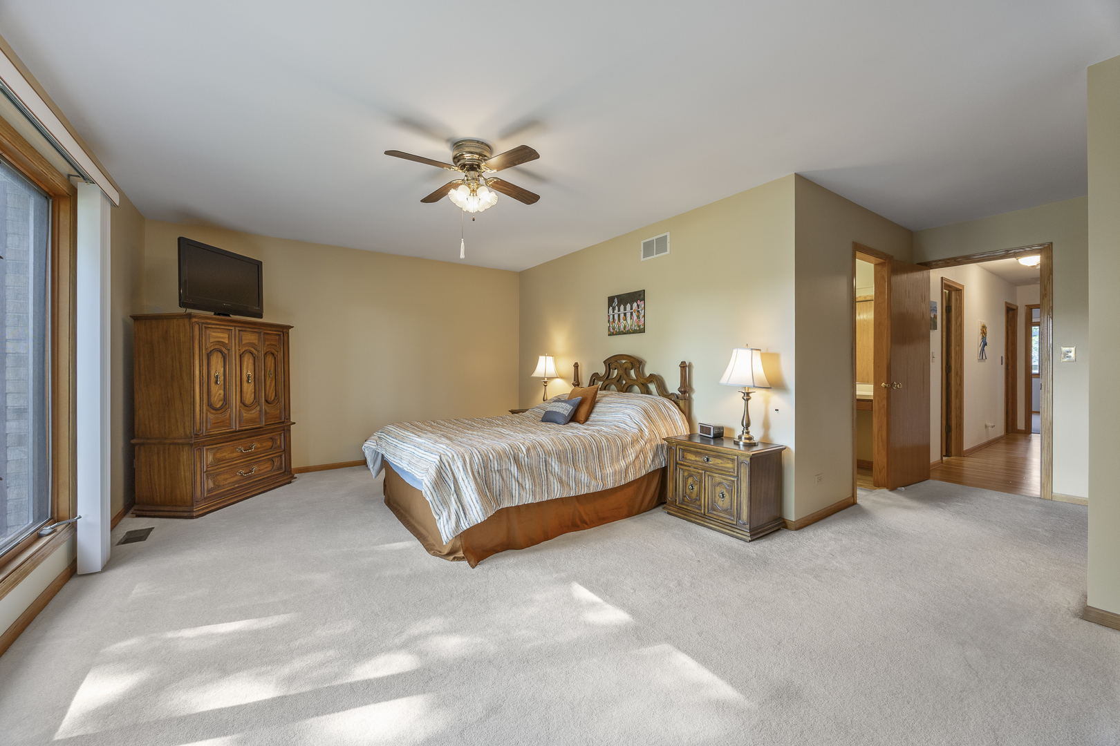 1N120 Darling Street