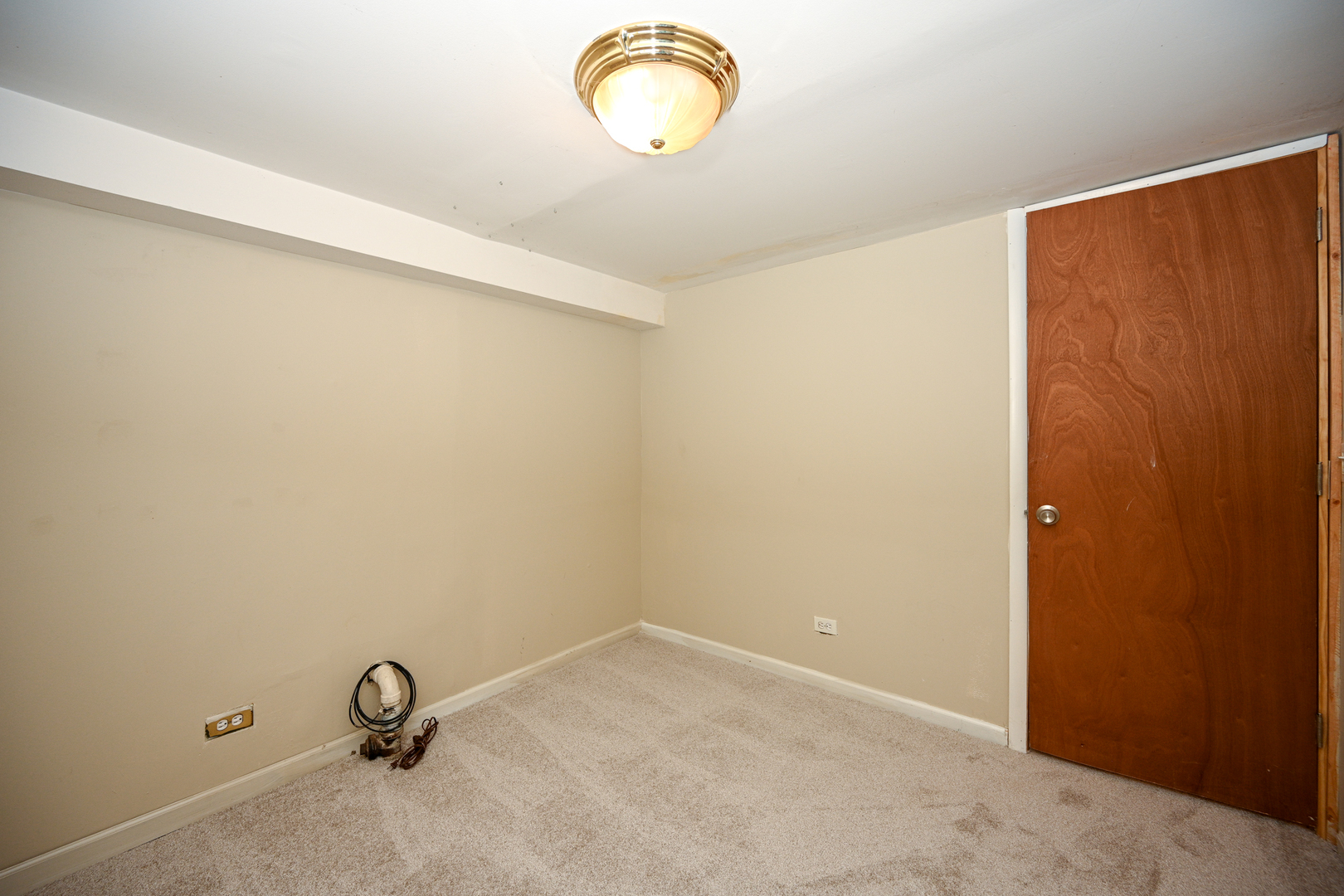 325 N Highview Avenue