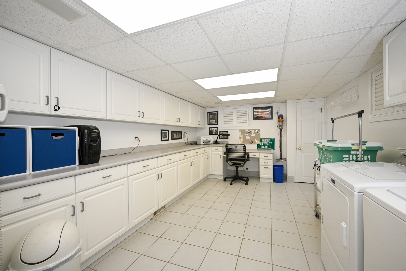 187 E Thompson Drive