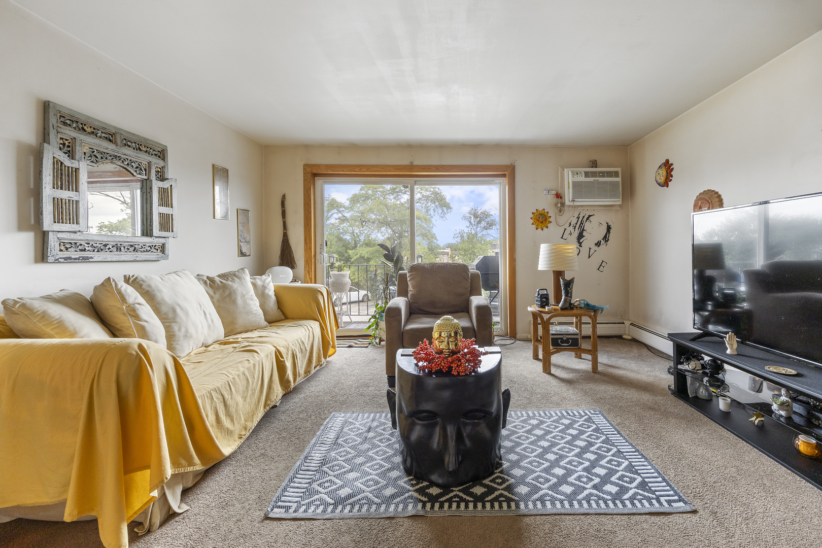 215 S Hale Street Unit: 7C