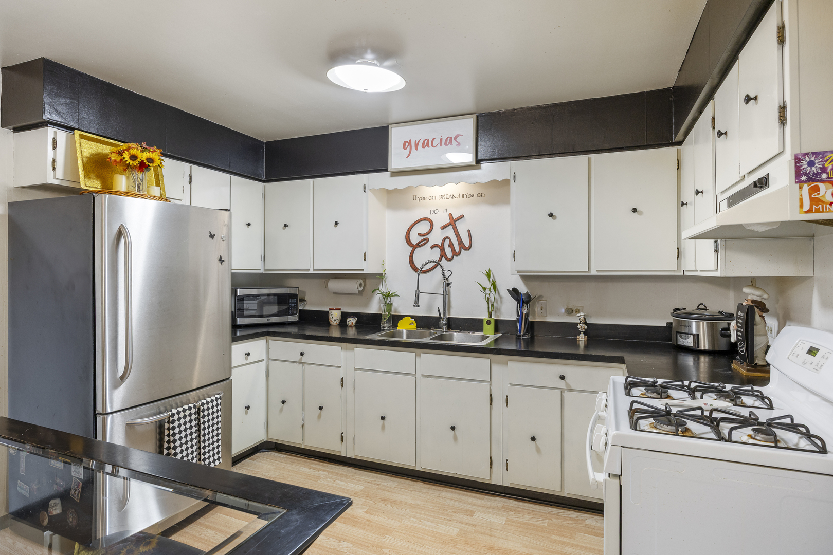 215 S Hale Street Unit: 7C