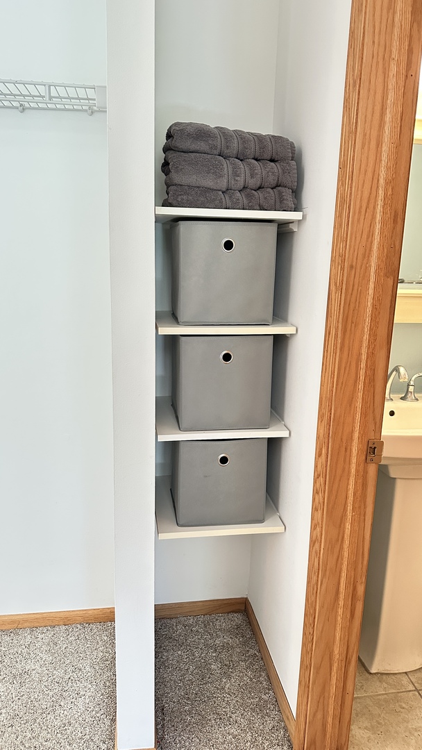 12 Saint Thomas Colony Unit: 1