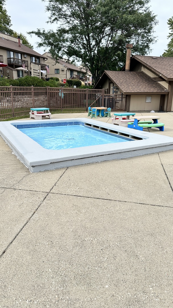 12 Saint Thomas Colony Unit: 1