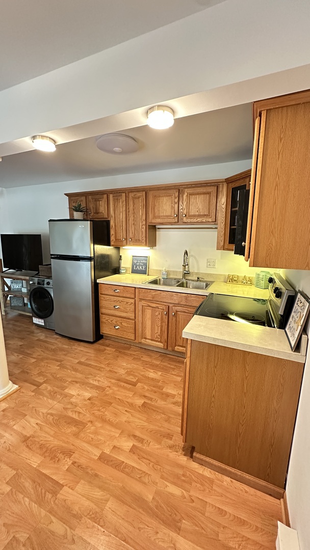 12 Saint Thomas Colony Unit: 1