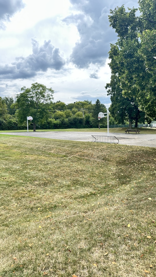 12 Saint Thomas Colony Unit: 1