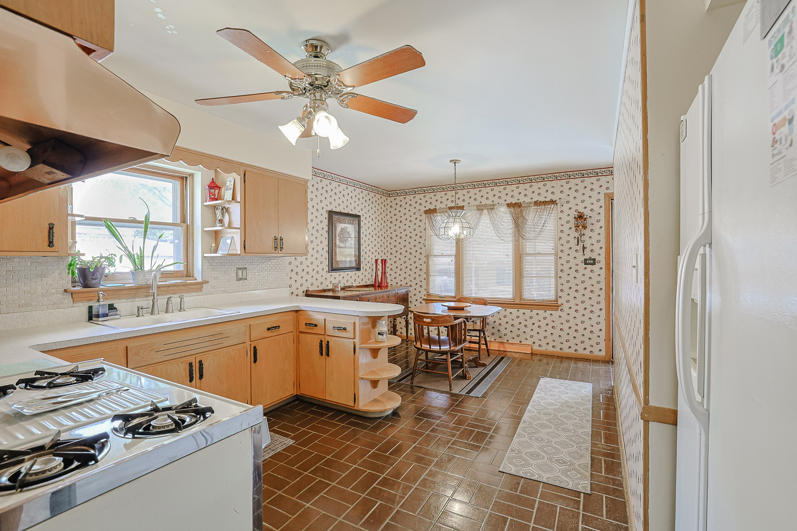 1413 Highridge Parkway