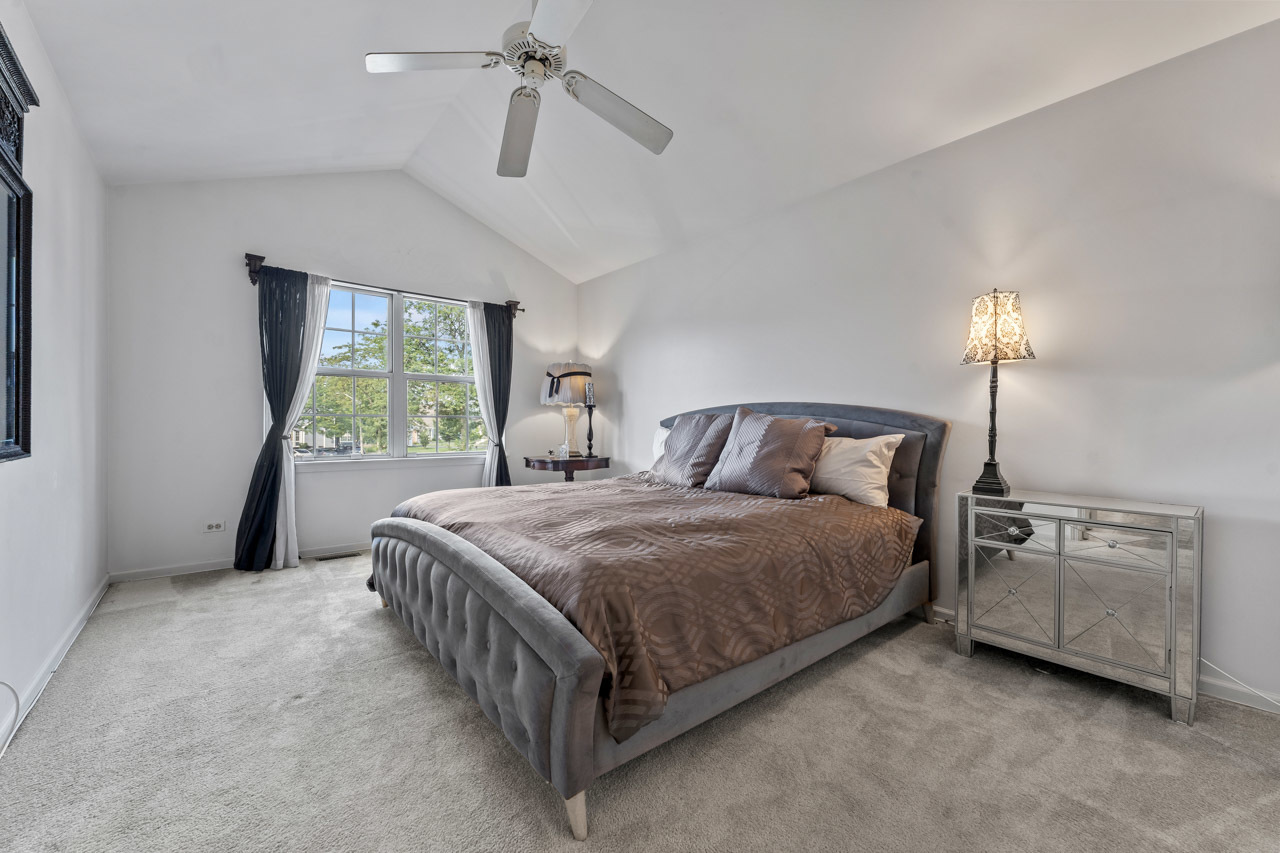 615 Kingsbridge Drive