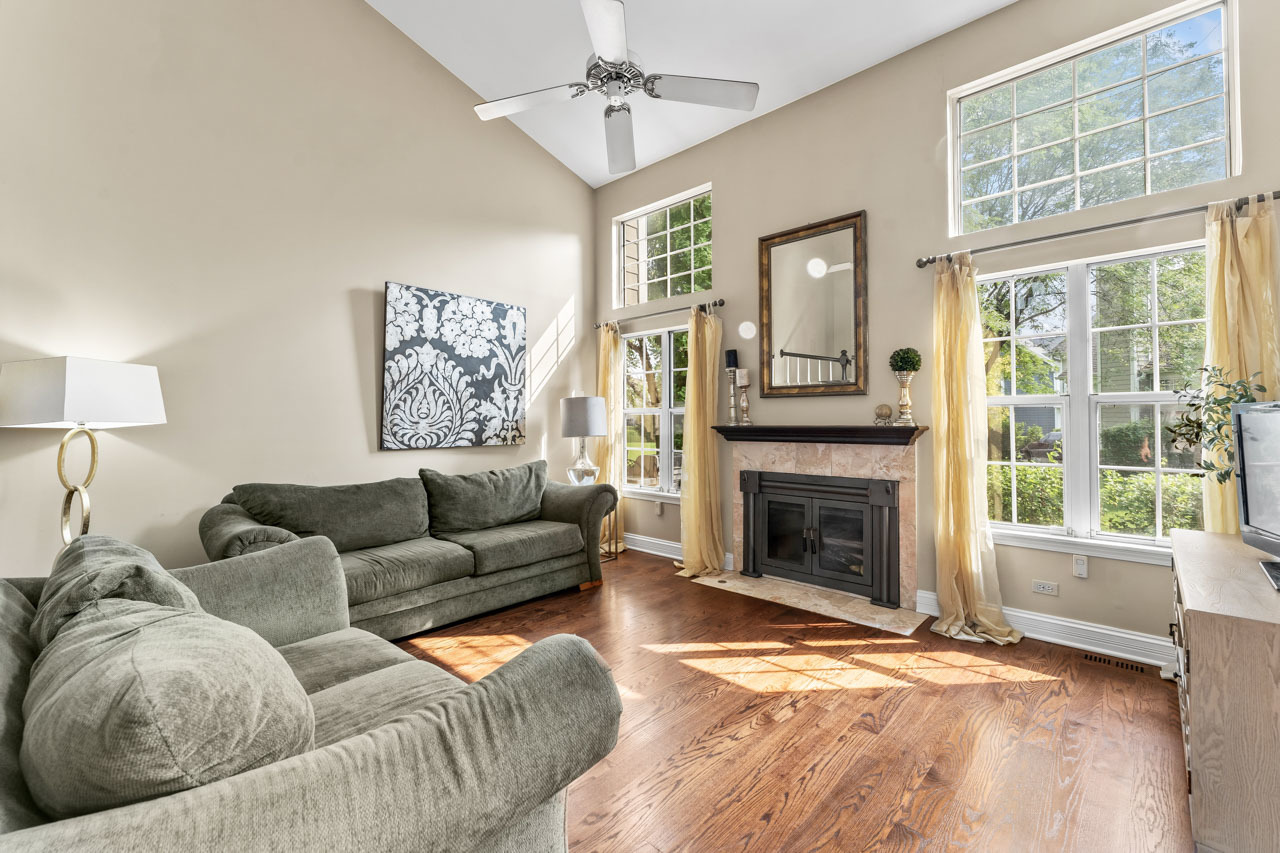 615 Kingsbridge Drive